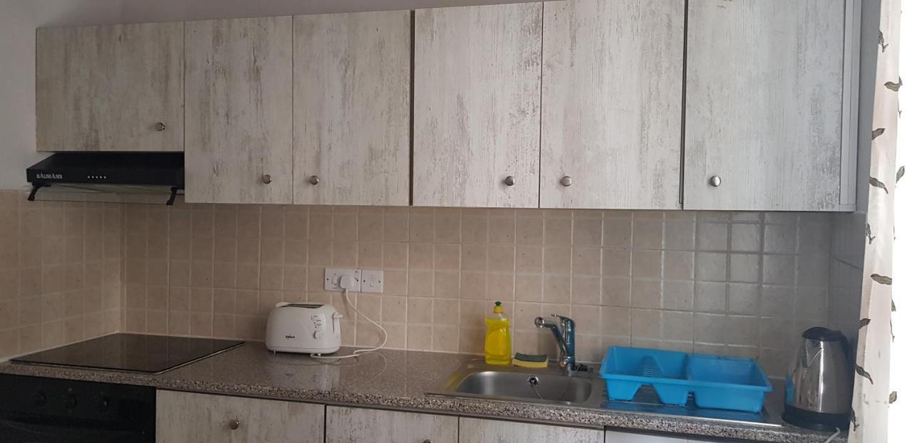 Pafias Afroditis House Paphos Bagian luar foto